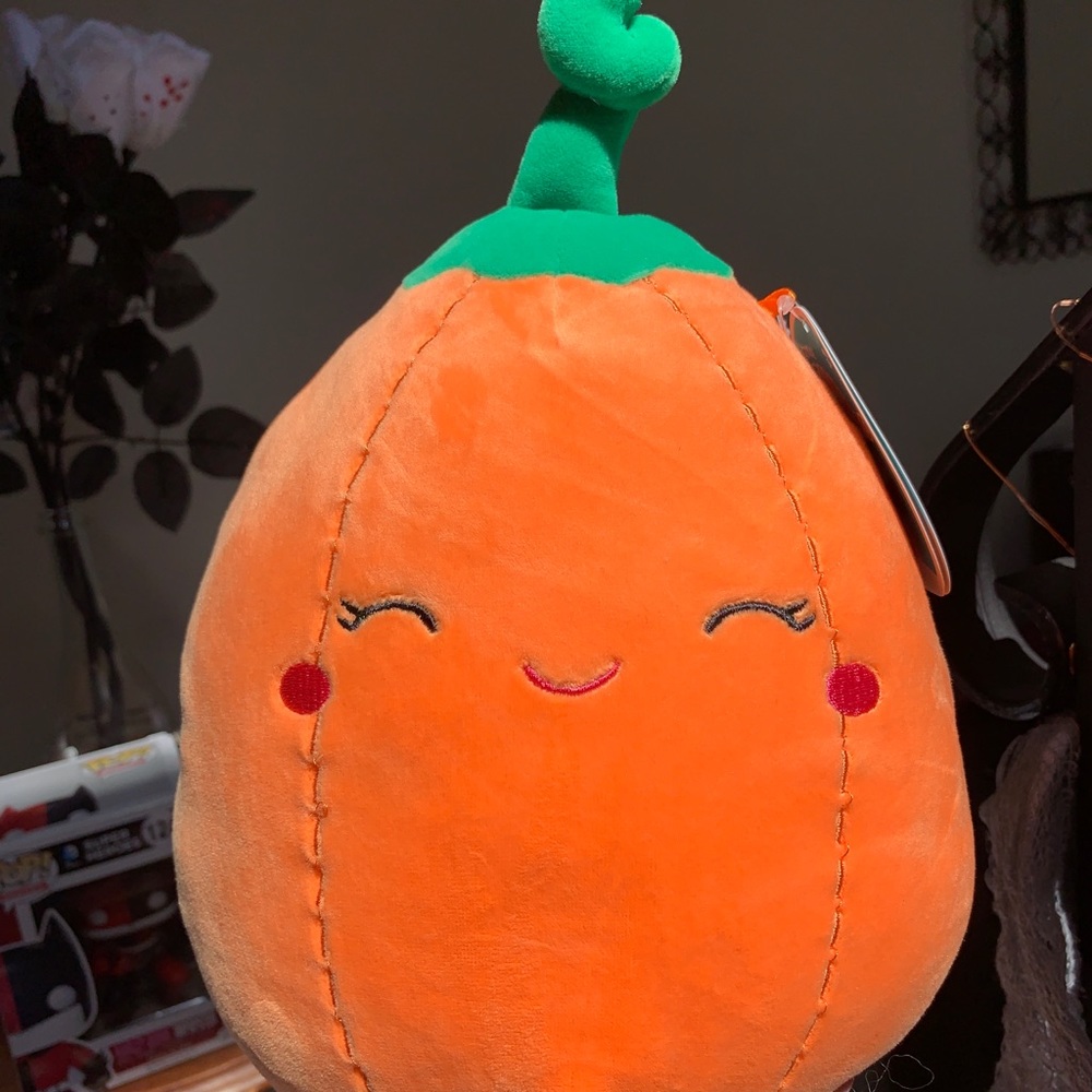 Paige the Pumpkin 8” Squishmallow BNWT